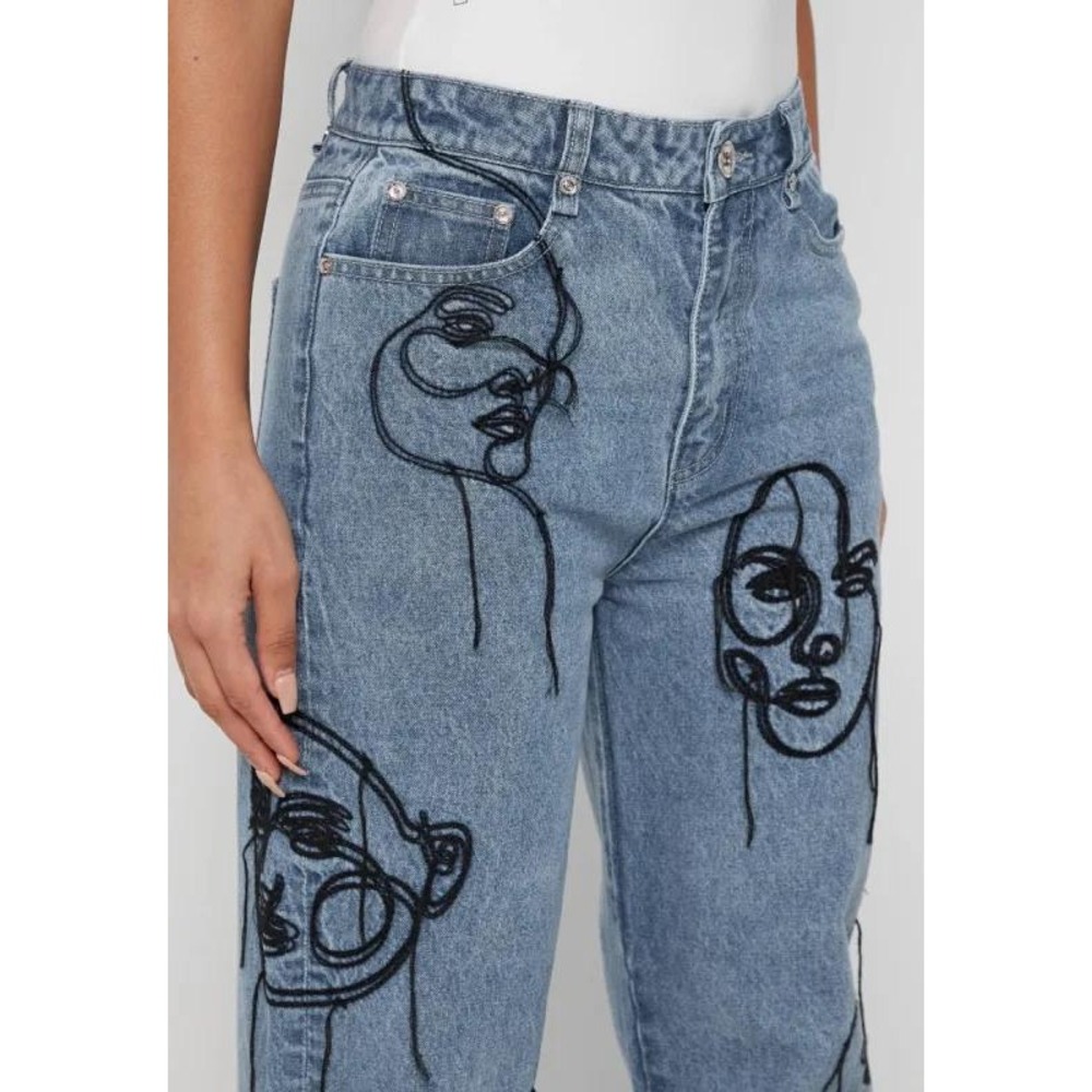 Maniere De Voir Line Art Mom Jeans Blue Embroidered Face Denim Pants Size 6 - Picture 12 of 14